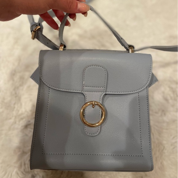 Bag - Picture 1 of 4